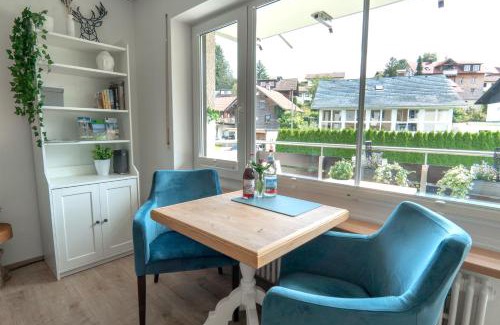 Scheidegg Apartment | Pet-Friendly Retreat at Ferienwohnung BergPfote - Rated 9/10