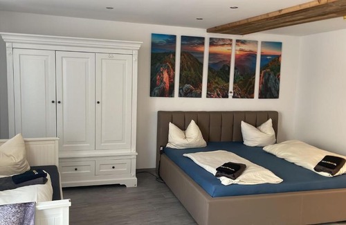 Stuttgart Apartment | Cozy Retreat at Ferienwohnung Beutelsbacherstr. 12 B