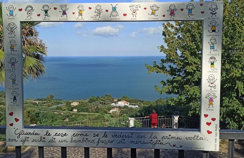 San Salvo House | Ferienwohnung bis 6 Pers. in Stadthaus, 5 km zum Meer, Sandstrand