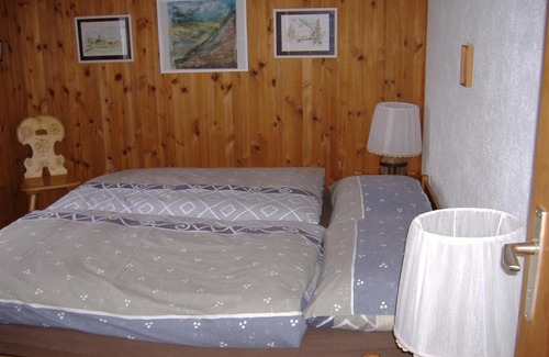 Plaffeien Apartment | Family-Friendly Ferienwohnung Bischoff with High Guest Ratings