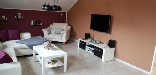 Oberhausen Apartment | Oceanfront Retreat at Ferienwohnung Blumäcker Oberbayern