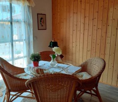 Hohenfels Apartment | Pet-Friendly Ferienwohnung Bodensee with High Guest Ratings