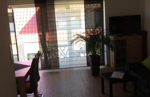 Langenargen Apartment | Enchanting Ferienwohnung Bodenseezauber - Family-Friendly Retreat