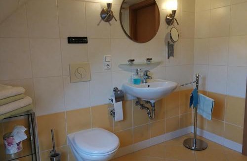 Bad Schlema Apartment | Oceanfront Ferienwohnung Brandmuehle - Guest Rated 9.3/10