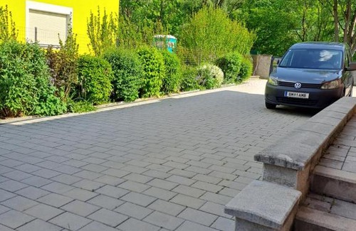 Bruck an der Mur Apartment | Oceanfront Ferienwohnung Brenner: Guest Rated 9.6/10