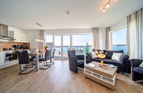 Olpenitz Apartment | Oceanfront Retreat at Ferienwohnung Brigantine 33