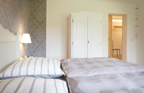 Bunsdorf Apartment | Family-Friendly Ferienwohnung Brise 5 by Wittensee