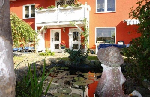 Parchtitz Apartment | Family-Friendly Ferienwohnung-Bruchalla with Kitchen Amenities