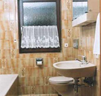 Bischoffingen Apartment | Family-Friendly Ferienwohnung Brueckner with 8.5/10 Rating