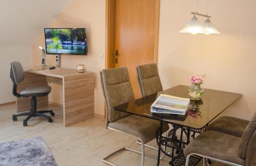 Bingum House | Oceanfront Retreat at Ferienwohnung Busemann - 8.6/10 Rating