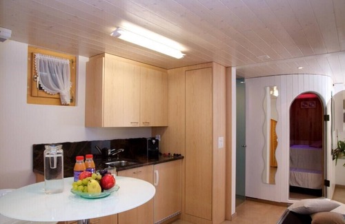 Hasliberg Wasserwendi House | Top-Rated Ferienwohnung Chalet Häsi with Ocean View & Kitchen