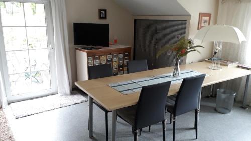 Petershausen-West Apartment | Oceanfront Retreat: Ferienwohnung CHRIS with Amazing Views