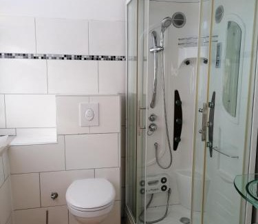 Dippelsdorf Apartment | Family-Friendly Ferienwohnung Civrilli 3: Ideal for Travelers