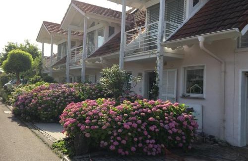Wahlwies Apartment | Charming Ferienwohnung Creutzig - Child-Friendly Retreat