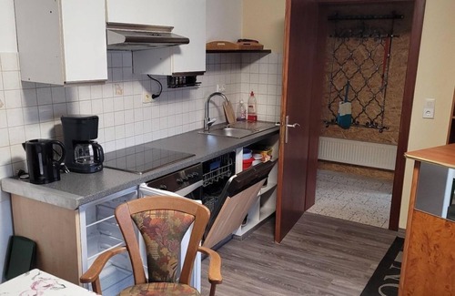 Zilshausen Apartment | Cozy Ferienwohnung Dagmar Zilshausen with Ocean View