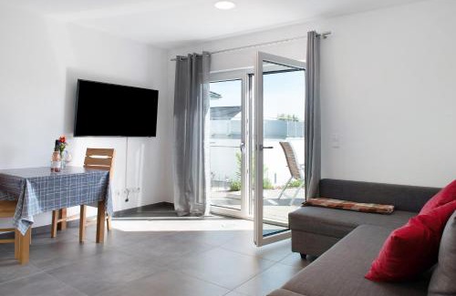 Ludwigshafen Apartment | Highly Rated Ferienwohnung Maier: Family-Friendly Retreat