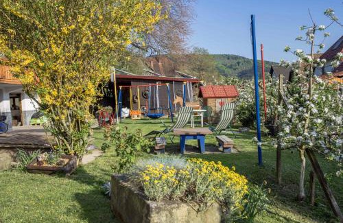 Schnellingen House | Family-Friendly Ferienwohnungen Müller: Guest Rated 9/10