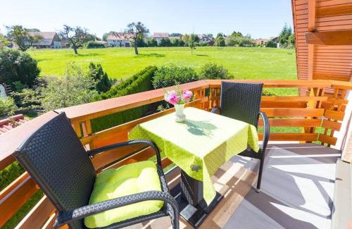 Herdwangen Schoenach Apartment | Experience Comfort at Ferienwohnung Lauser Dg - 8.8/10 Score
