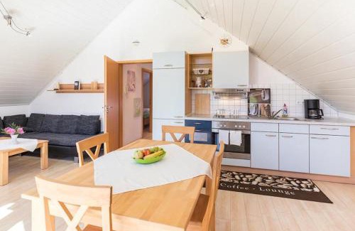 Herdwangen Schoenach Apartment | Experience Comfort at Ferienwohnung Lauser Dg - 8.8/10 Score