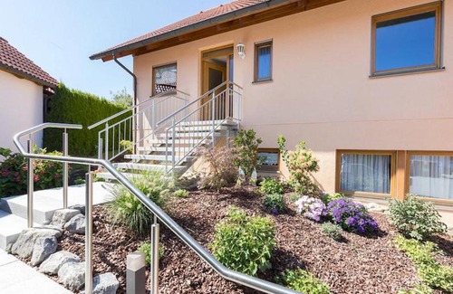 Herdwangen Schoenach Apartment | Guest Rated: Ferienwohnung Lauser Ug at 8.6/10