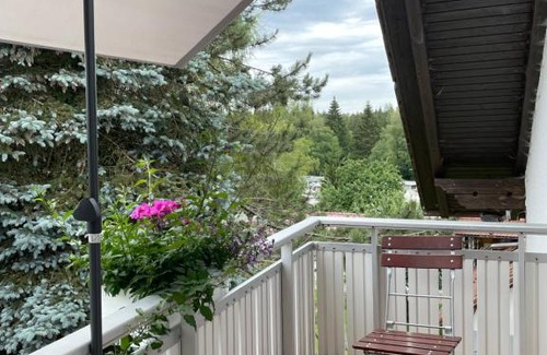 Herlazhofen Apartment | Beachfront Bliss at Ferienwohnung Riedle - Rated 9/10