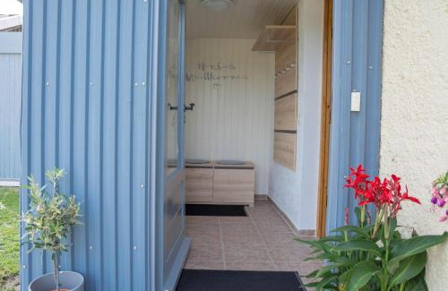 Winterstetten Apartment | Child-Friendly Retreat at Ferienwohnung Kleiner Spatz