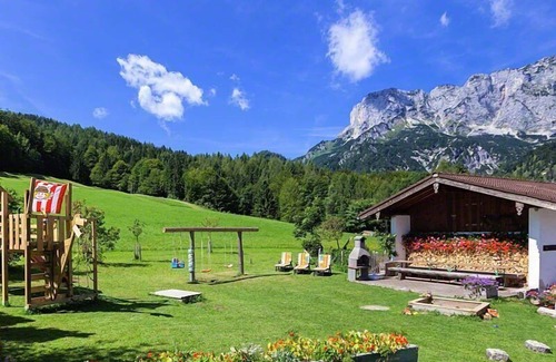 Marktschellenberg Apartment | Cozy Ferienwohnung for 2-5 Guests with Family Amenities
