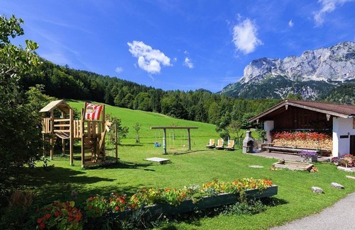 Marktschellenberg Apartment | Cozy Ferienwohnung for 2-5 Guests with Family Amenities