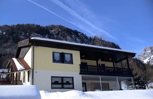 Marktschellenberg Apartment | Comfortable Apartment for Families with Kitchen Amenities