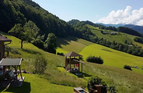 Marktschellenberg Apartment | Cozy Retreat for 1-2: Top Rated with Kitchen Amenities