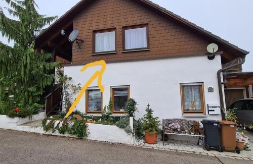 Muhlhausen Apartment | Pet-Friendly Ferienwohnung Krähennest near Lake Constance