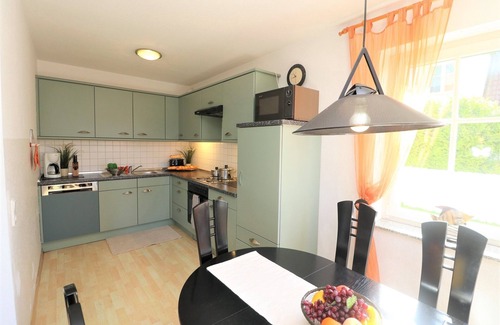 Ostseebad Wustrow Apartment | Premier Ferienwohnung in Central Location with Pool & Spa
