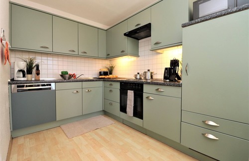 Ostseebad Wustrow Apartment | Premier Ferienwohnung in Central Location with Pool & Spa