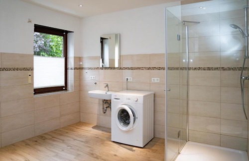 Rabenkirchen Apartment | Pet-Friendly Retreat at Ferienwohnung BEA 1 - Rated 8/10