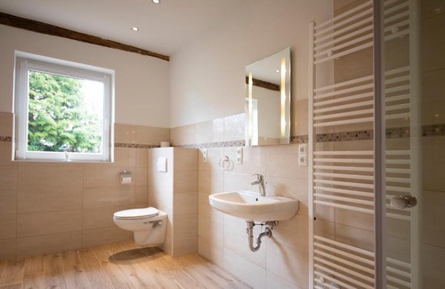 Rabenkirchen Apartment | Family-Friendly Ferienwohnung BEA 3: Pet Welcome!