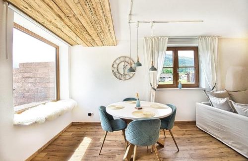 Oberschonau Apartment | Kid-Friendly Ferienwohnung Hoher Göllblick - Rated 9.3/10