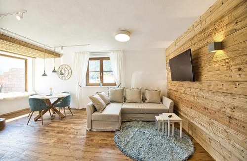 Oberschonau Apartment | Kid-Friendly Ferienwohnung Hoher Göllblick - Rated 9.3/10