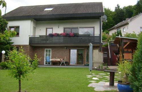 Schoenau an der Brend Apartment | Explore Ferienwohnung Heidelsteinblick - Rated 9.5/10!