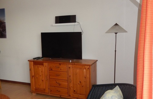 Stinteck Apartment | Cozy 4-Person Apartment in Westerdeichstrich with Ocean View