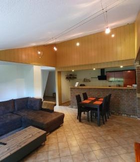 Wrist Apartment | Family-Friendly Ferienwohnung with High Guest Ratings