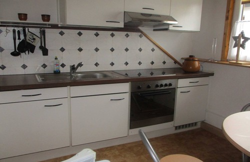 Antfeld Apartment | Top-Rated Ferienwohnung Desmecke with Family-Friendly Amenities