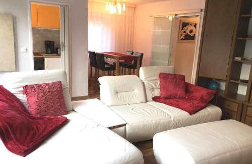 Monchevahlberg Apartment | Pet-Friendly Ferienwohnung Dettum with Oceanfront Views