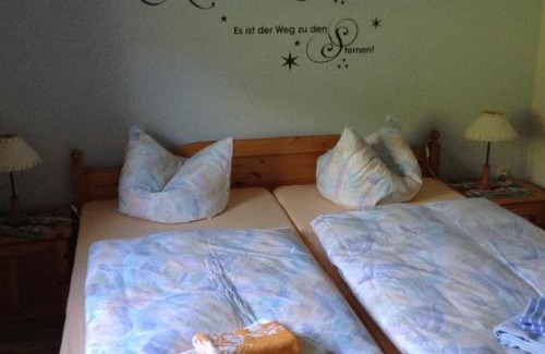 Bad Blankenburg Apartment | Family-Friendly Stay at Ferienwohnung Dietlinde - Rated 8.9