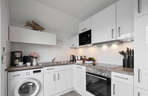 Busum Apartment | Top-Rated Ferienwohnung Dock 40 with Oceanfront Views