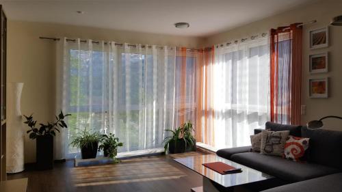Lienz Apartment | Guest Rated 10/10: Family-Friendly Dolomitenpanorama Retreat