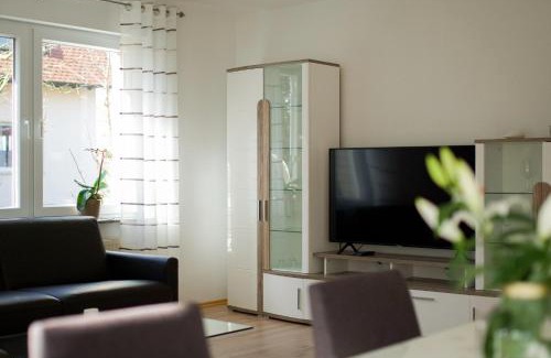 Balingen Apartment | Donau Retreat: Guest Rated 9.4 with Oceanfront Views