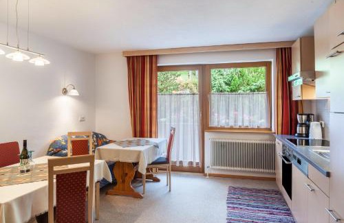 Hippach Apartment | Child-Friendly Ferienwohnung Dornauer Sommer with Top Reviews