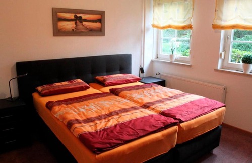 Boddenstedt Apartment | Top-Rated Ferienwohnung Drögemüller: Perfect for Families