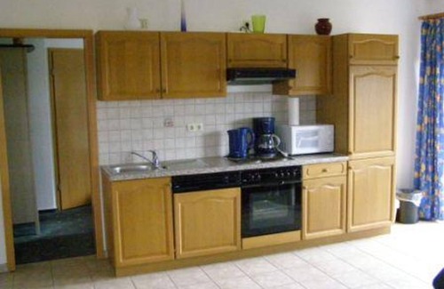 Langen Brutz Apartment | Cozy Retreat with Spa & Kitchen at Landhaus Bondzio