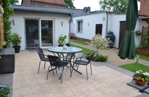 Bad Wilsnack Apartment | Oceanfront Retreat at Ferienwohnung Edelweiss - 9/10 Rating